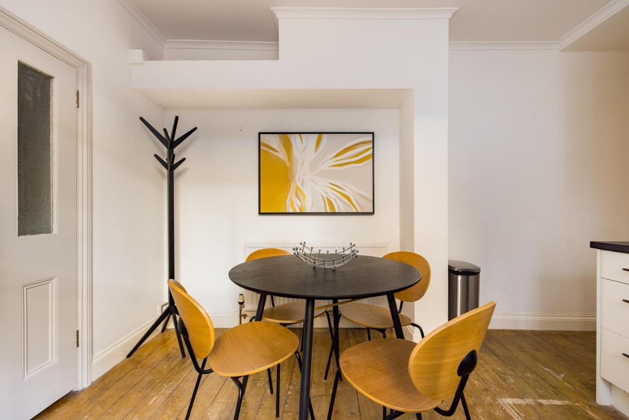 The Fulham Bolthole - Beckoning 2bdr Flat With Garden