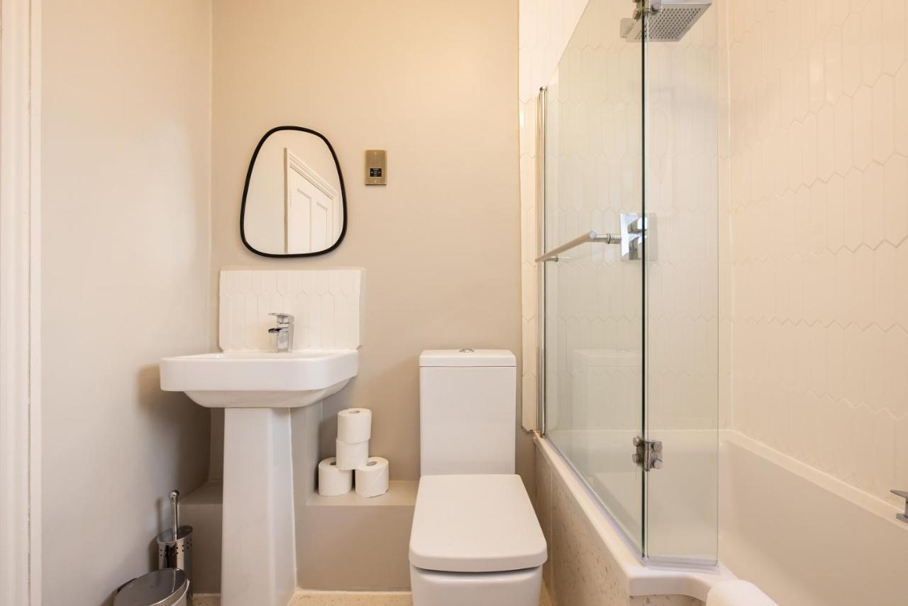 Appartamento The Fulham Bolthole - Beckoning 2bdr Flat With Garden Londra